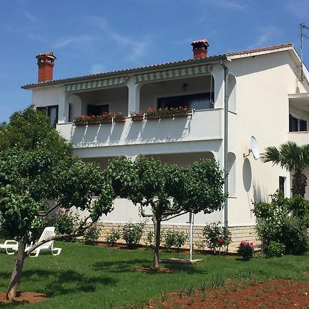 Apartment Vesna Veleniki 외부 사진