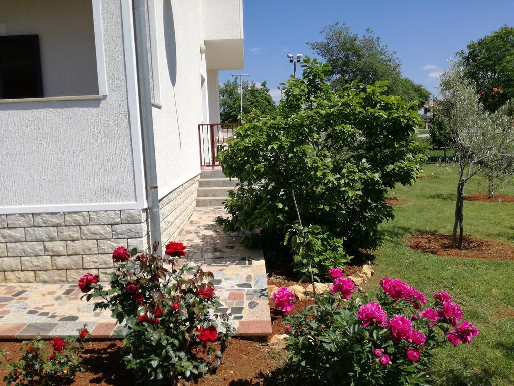 Apartment Vesna Veleniki 외부 사진