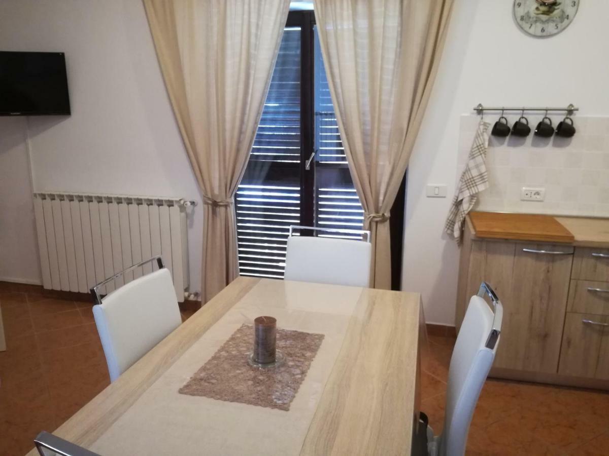 Apartment Vesna Veleniki 외부 사진